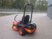Ride-on mower Kubota KUBOTA Z1-421 | 107 CM MAAIDEK