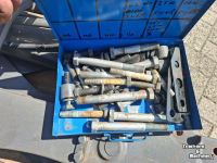 Diverse used spare-parts Massey Ferguson AANBOUWDELEN 5600-5700 SERIE