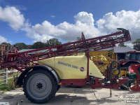 Fieldsprayer pull-type Hardi Navigator 3000 in zeer nette staat
