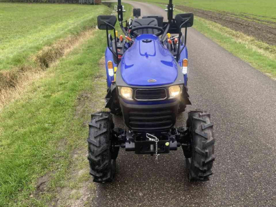 Horticultural Tractors Farmtrac FT 26 Hydrostaat 4WD