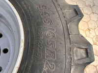 Wheels, Tyres, Rims & Dual spacers BKT 445/65R22.5 Multimax 4 stuks