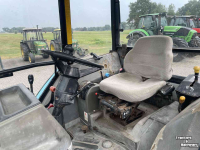 Tractor Ford 4830 16-speed dual power