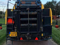 Balers New Holland Bb9060