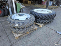 Wheels, Tyres, Rims & Dual spacers  Alliance 12.4R46 en 11.2R46. Cultuurwielen. New Holland