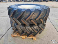 Wheels, Tyres, Rims & Dual spacers BKT 460/85R38 en 380/85R28 BKT Agrimax