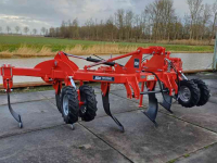 Deep subsoiler ADV Technik woeler in V vorm