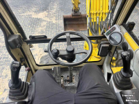 Excavator  Wacker neuson 6502 mobiele kraan
