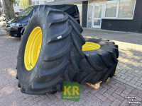 Wheels, Tyres, Rims & Dual spacers Vredestein 600/70R28 Traxion