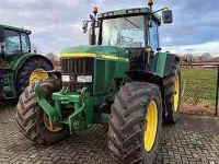 Tractor John Deere 7710