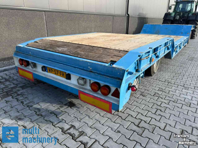 Low loader / Semi trailer Nooteboom 4-asser kuipdieplader met ontheffing! Volledig gestraald en gespoten in 2020