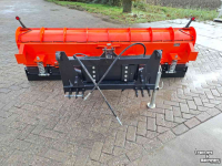 Rubber yard scraper  Modder/sneeuwschuif