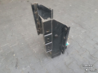 Diverse used spare-parts Massey Ferguson SNELVERSTEL TREKHAAK