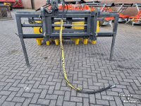 Silage spreader  RBB shovel kuilverdeler