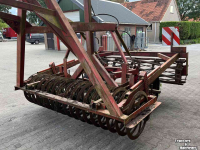 Furrow presses Evers Getrokken Vorenpakker Grondbewerking