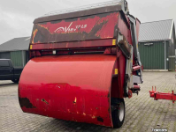 Vertical feed mixer BVL V-Mix 12 LS Voermengwagen Voermachines