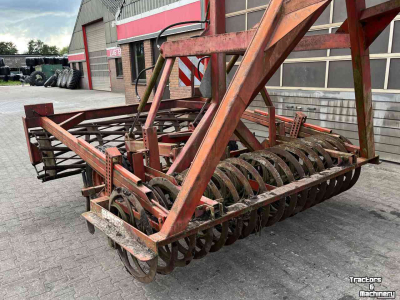Furrow presses Evers Getrokken Vorenpakker Grondbewerking