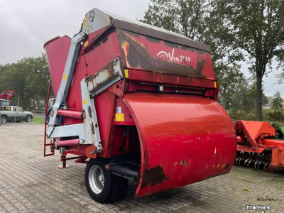 Feed mixer BVL V-Mix 12 LS Voermengwagen Voermachines