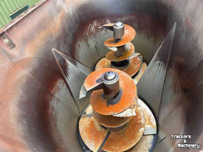 Vertical feed mixer Trioliet Solomix 1600 VLL