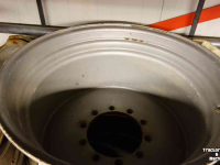 Wheels, Tyres, Rims & Dual spacers  W27X32 10-281-335 ET -/- 35 Velgen / Velg