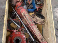Used parts for tractors International ZF APL1552 vooras in onderdelen