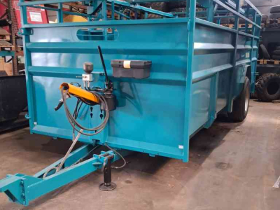 Livestock trailer Rolland v64