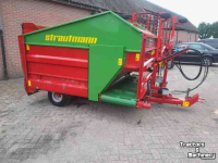 Silage-block distribution wagon Strautmann BVW Blokkenwagen