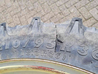 Wheels, Tyres, Rims & Dual spacers  Cultuurwielen 9.5R44 + 210/95R36 passend aan Same