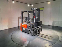 Forklift EP Equipment CPD18TVL