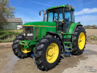 Tractor John Deere 7600 Tractor