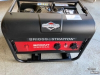 Aggregates Briggs en Stratton Sprint 2200 A generator