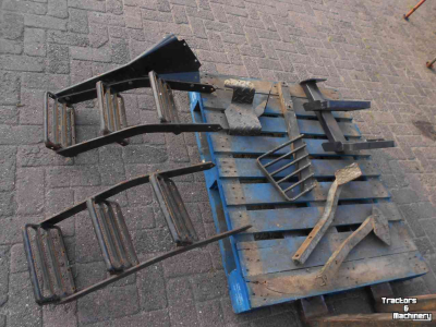 Used parts for tractors Deutz opstapbeugels opstap trap