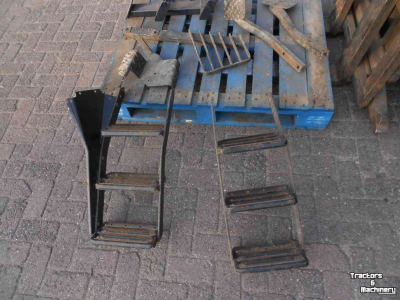 Used parts for tractors Deutz opstapbeugels opstap trap