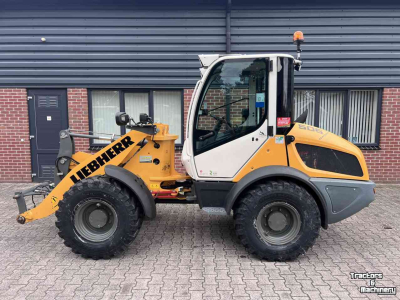 Wheelloader Liebherr L506C
