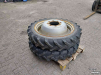 Wheels, Tyres, Rims & Dual spacers Case-IH Cultuur wielen 9.5 R32