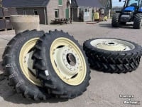 Wheels, Tyres, Rims & Dual spacers BKT 300/95 R52 270/95 R38