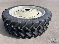 Wheels, Tyres, Rims & Dual spacers BKT 300/95 R52 270/95 R38