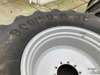 Wheels, Tyres, Rims & Dual spacers Continental 900/60R38