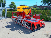 Seed drill  De Vries seeder