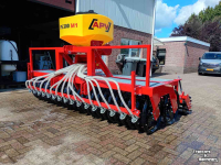 Seed drill  De Vries seeder