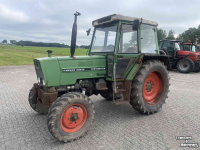 Tractor Fendt 305