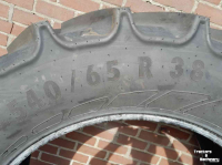 Wheels, Tyres, Rims & Dual spacers Mitas 540/65R38 en 440/65R28
