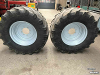 Wheels, Tyres, Rims & Dual spacers Trelleborg 600/65R28
