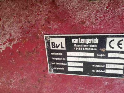 Vertical feed mixer BVL Vmix plus 24-2s
