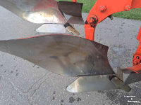 Ploughs Kuhn Varimaster 153