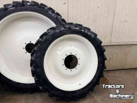 Wheels, Tyres, Rims & Dual spacers BKT 270/95 R54 + 270/95 R38 op velg 1.80m spoor