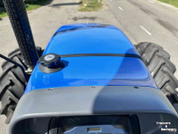 Tractor New Holland TT75