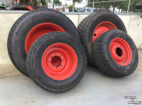 Wheels, Tyres, Rims & Dual spacers Barkley 440/65-24 en 540/65-34