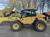 Telehandler New Holland LM410 Verreiker shovel