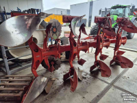 Ploughs Kuhn Vari-Master L 4E On-Land ploeg