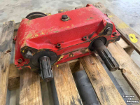 Diverse used spare-parts  Aftakas tandwielkast